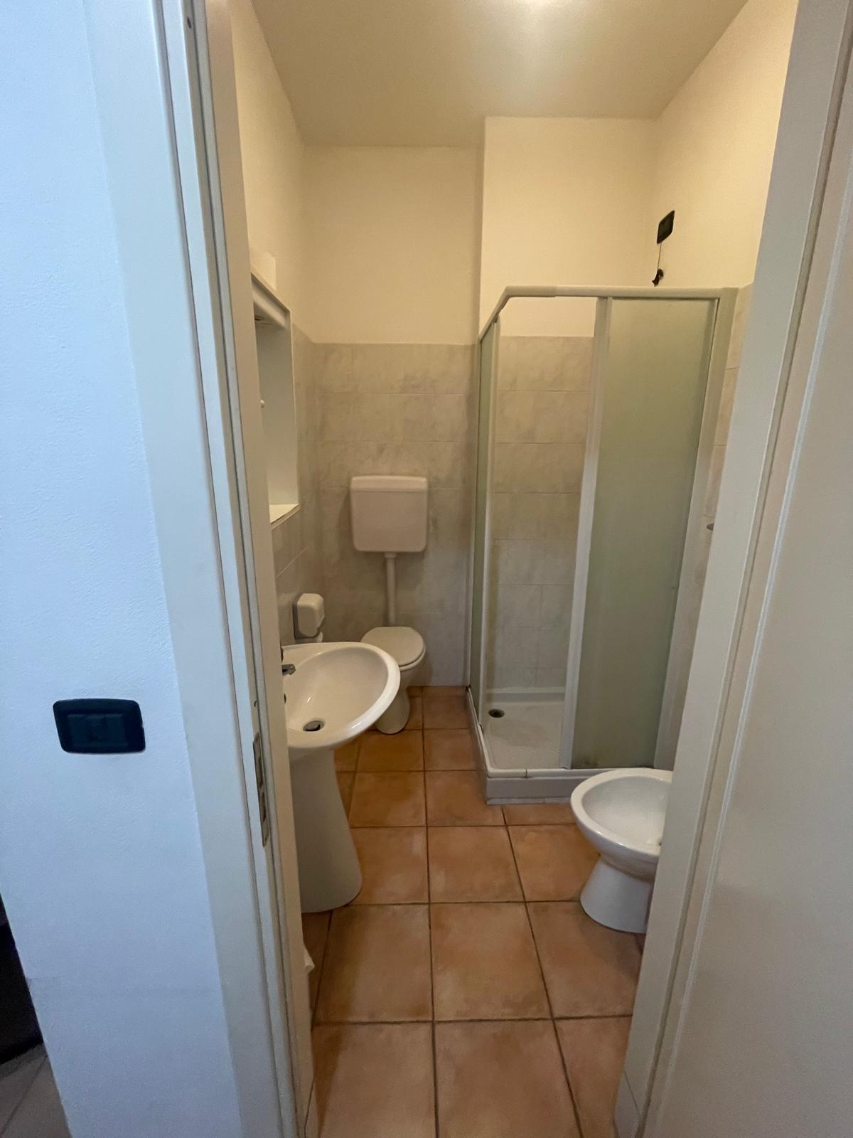 Bagno completo riservato agli ospiti della camera