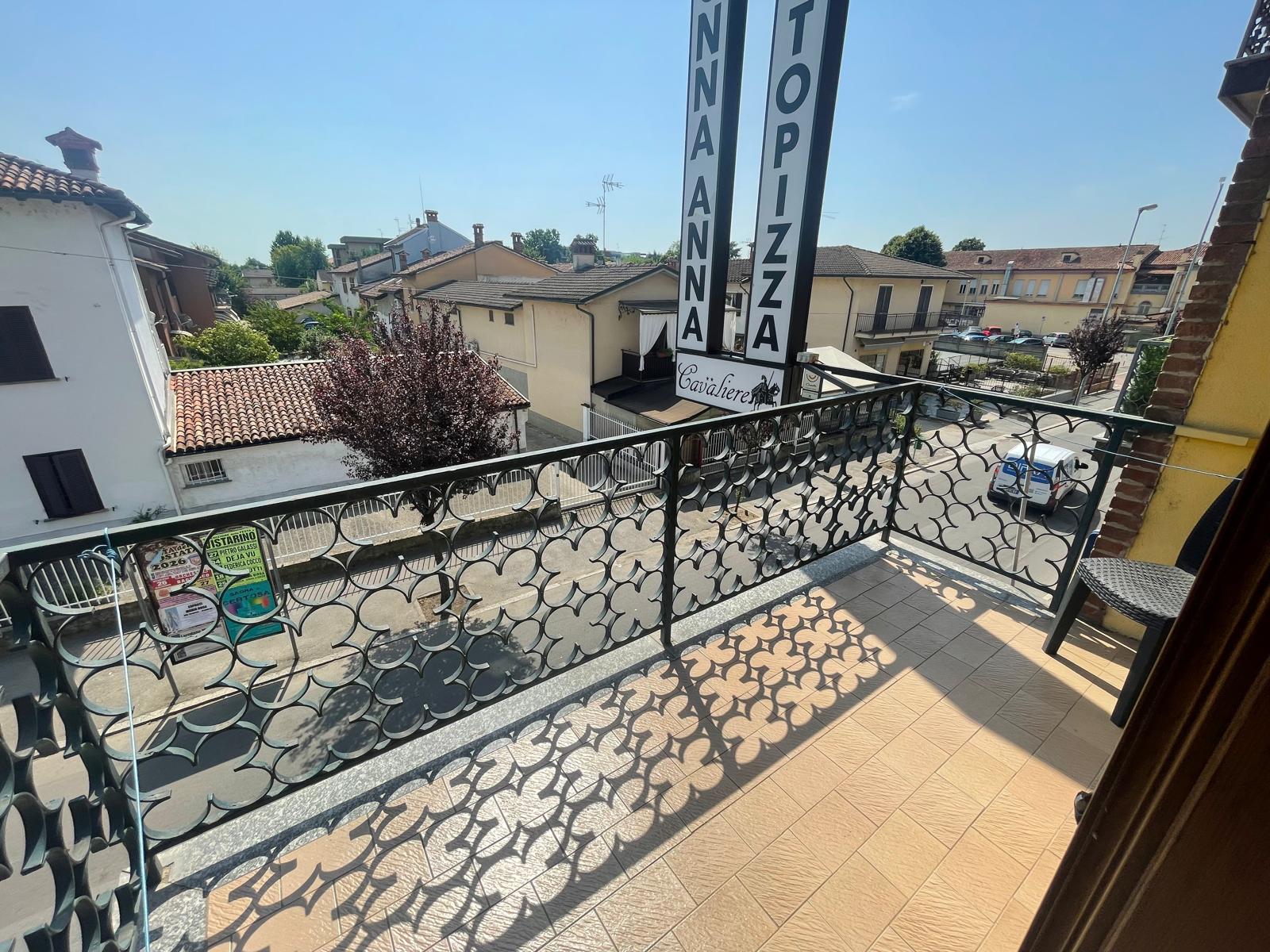 Balcone privato con vista sul centro di Belgioioso